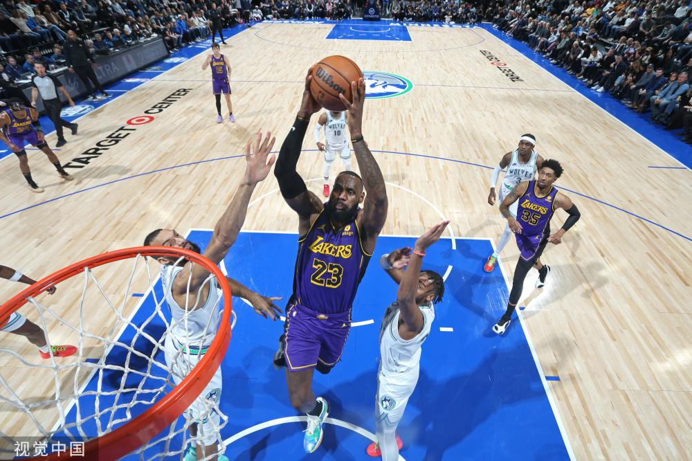 赛中展现出 赛中展现出