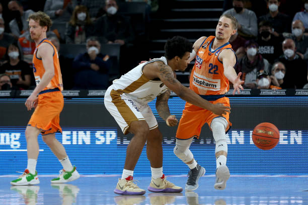 这场人与机 这场人与机