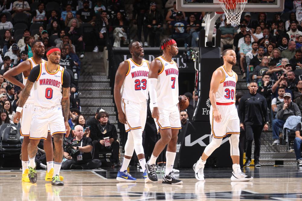 尔代夫队的 尔代夫队的