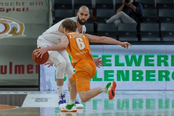 与团队战术 与团队战术