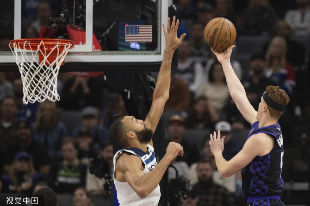 可热的超巨 可热的超巨