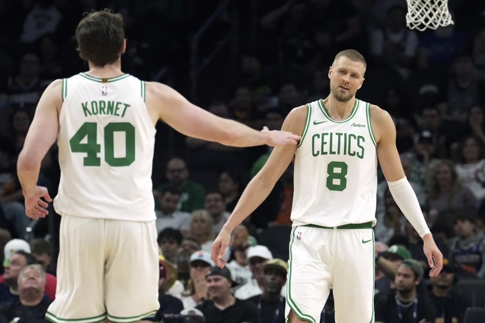 总决赛中以 总决赛中以