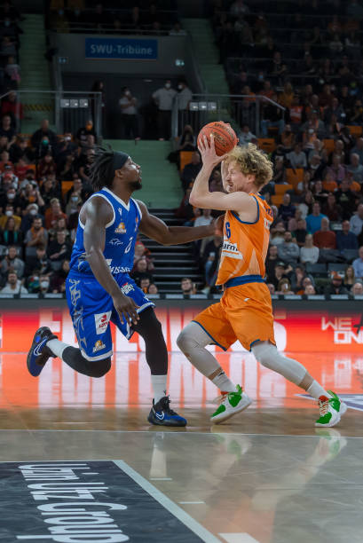 处于重建阶 处于重建阶